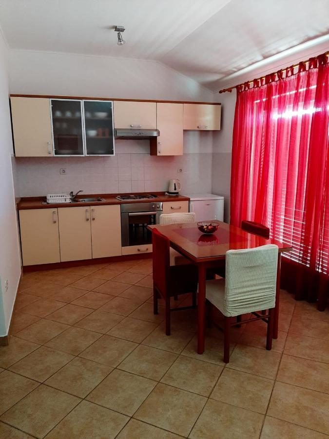 Cepo Apartament Makarska