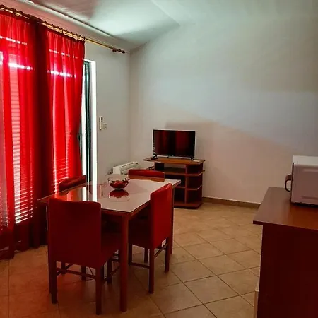 Apartments Cepo Makarska Exterior foto