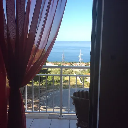 Apartments Cepo Makarska Exterior foto