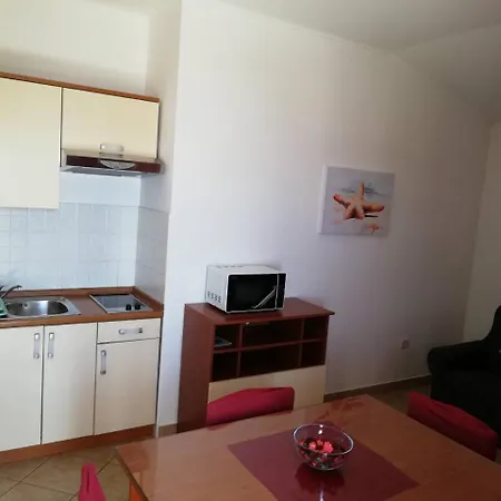 Apartments Cepo Makarska Exterior foto