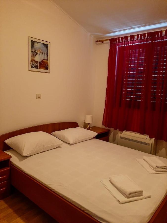 Cepo Apartment *