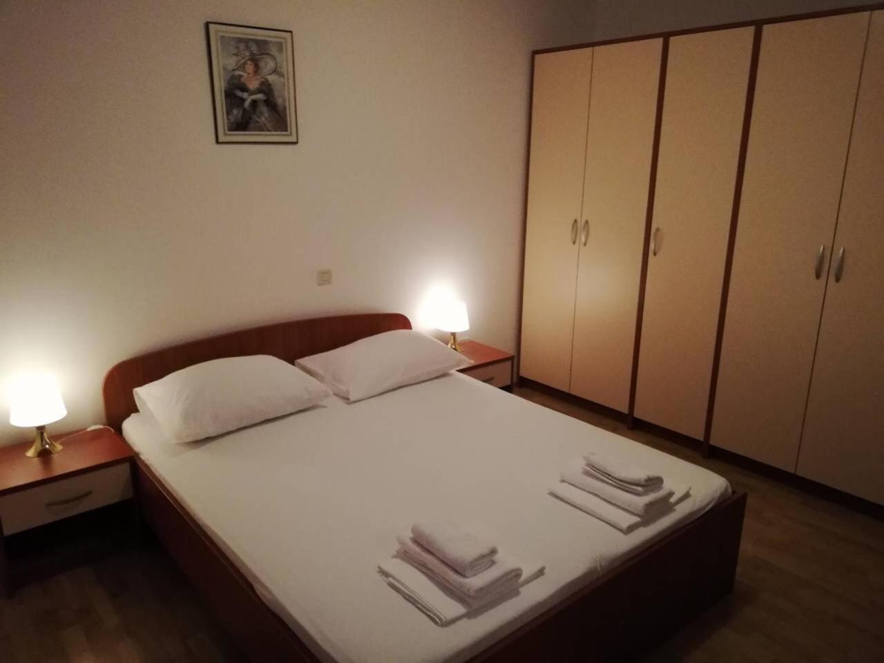 Cepo Apartment